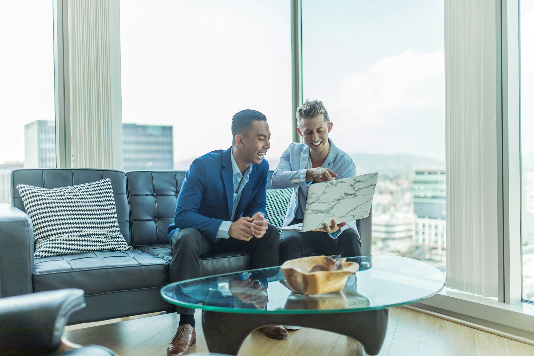 Licensed insurance agent helping a client choose a plan